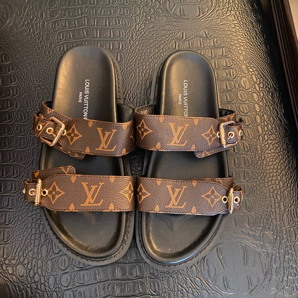 Louis Vuitton Bom Dia Flat Mule with Dust Bag